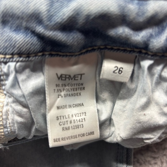 Vervet Jeans Womens 26 Mom Jean Light Wash Distressed Holes Casual Denim High - Picture 3 of 6